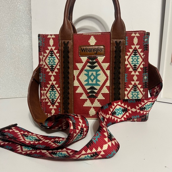 Wrangler Red and Brown Geometric Tote Bag - Picture 2 of 10